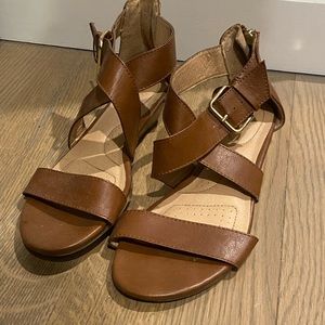 DexFlex Comfort Wedge Leather Sandals Tan Size 7